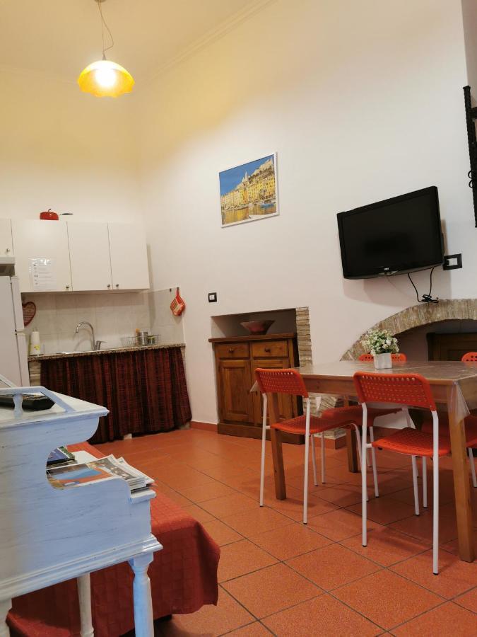 Il Piccolo Lord Apartment La Spezia Exterior photo